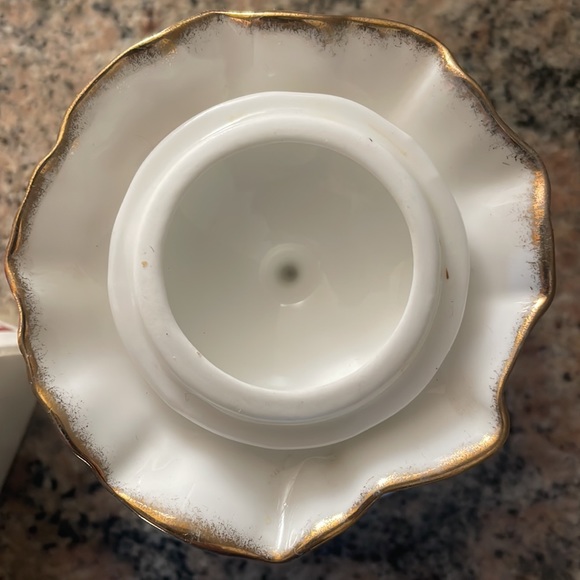 Royal Albert Old Country Roses Lidded Sugar Bowl - Picture 8 of 13